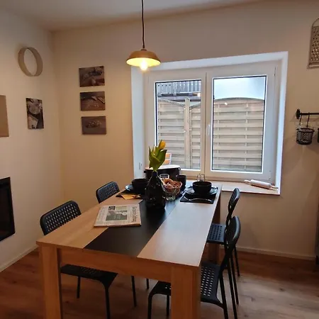 Alte Baeckerei - 04 #business# Im Zentrum, Mit Parkplatz, Ausgestattet Appartement *